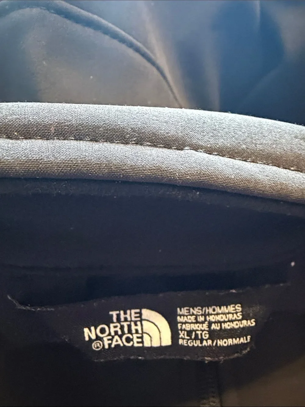 The North Face Men's black Lightweight Softshell Jacket XL (5000H)